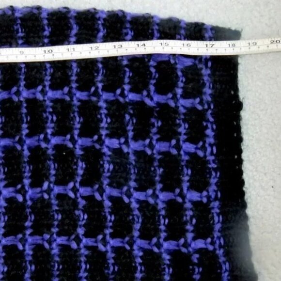 New NWT Shiraleah Chicago Infinity Scarf - "Hand Look Knit" - One Size Fits Most - Picture 14 of 15